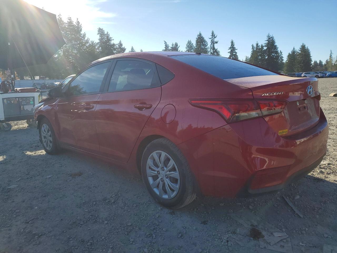 2021 Hyundai Accent Se - Image 2