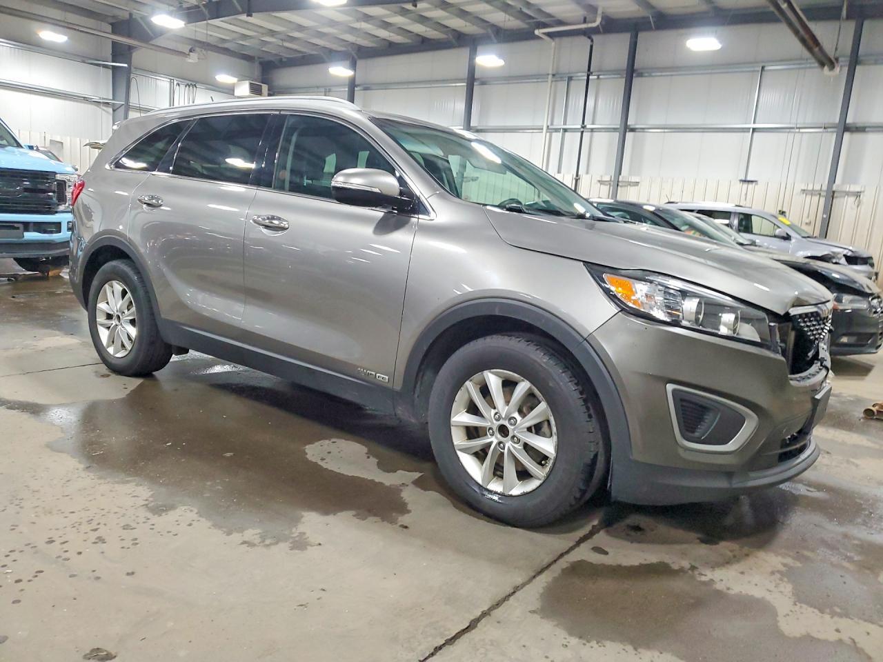 2017 Kia Sorento Lx V6 - Image 4