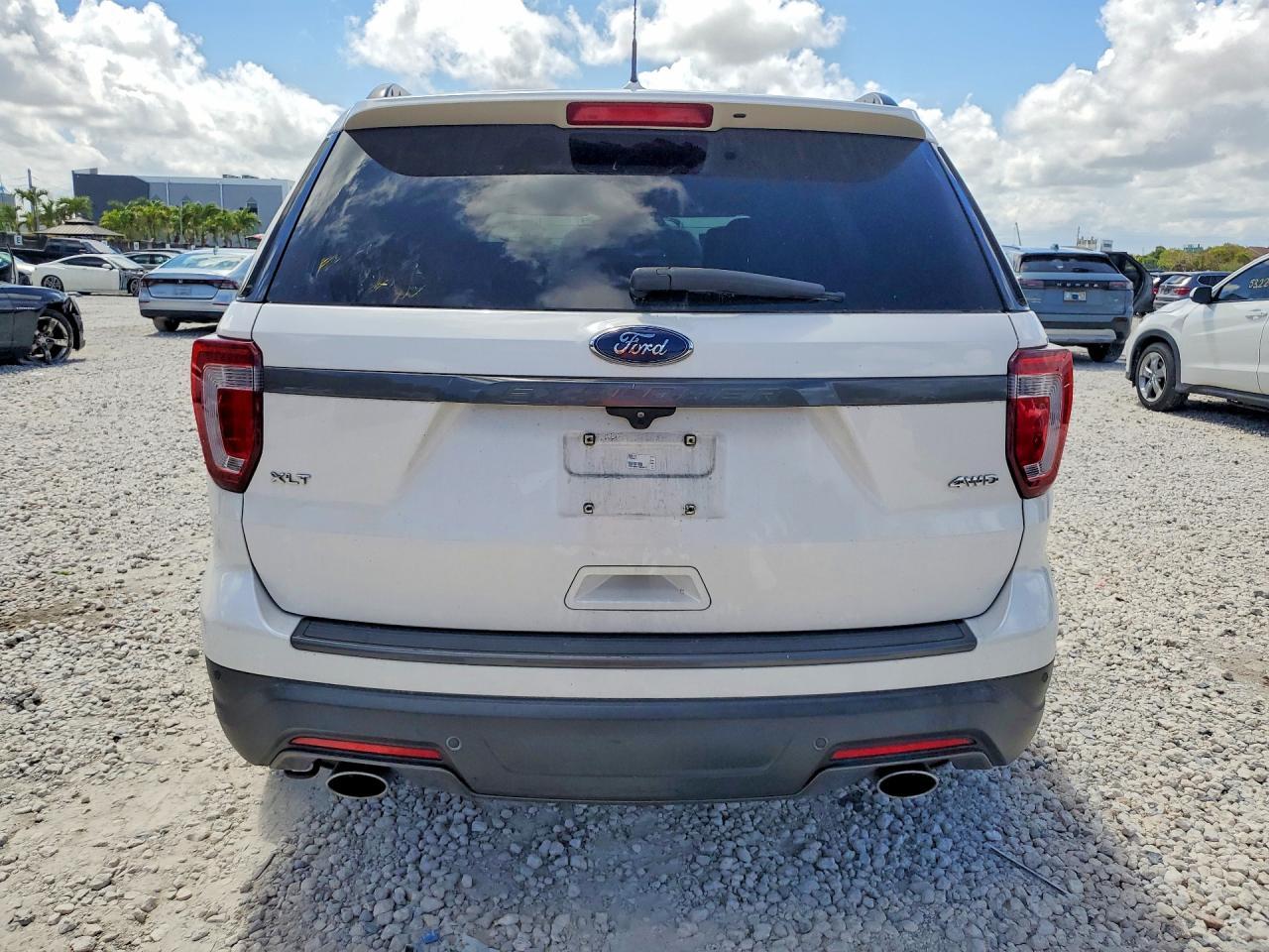 2018 Ford Explorer Xlt - Фото 6