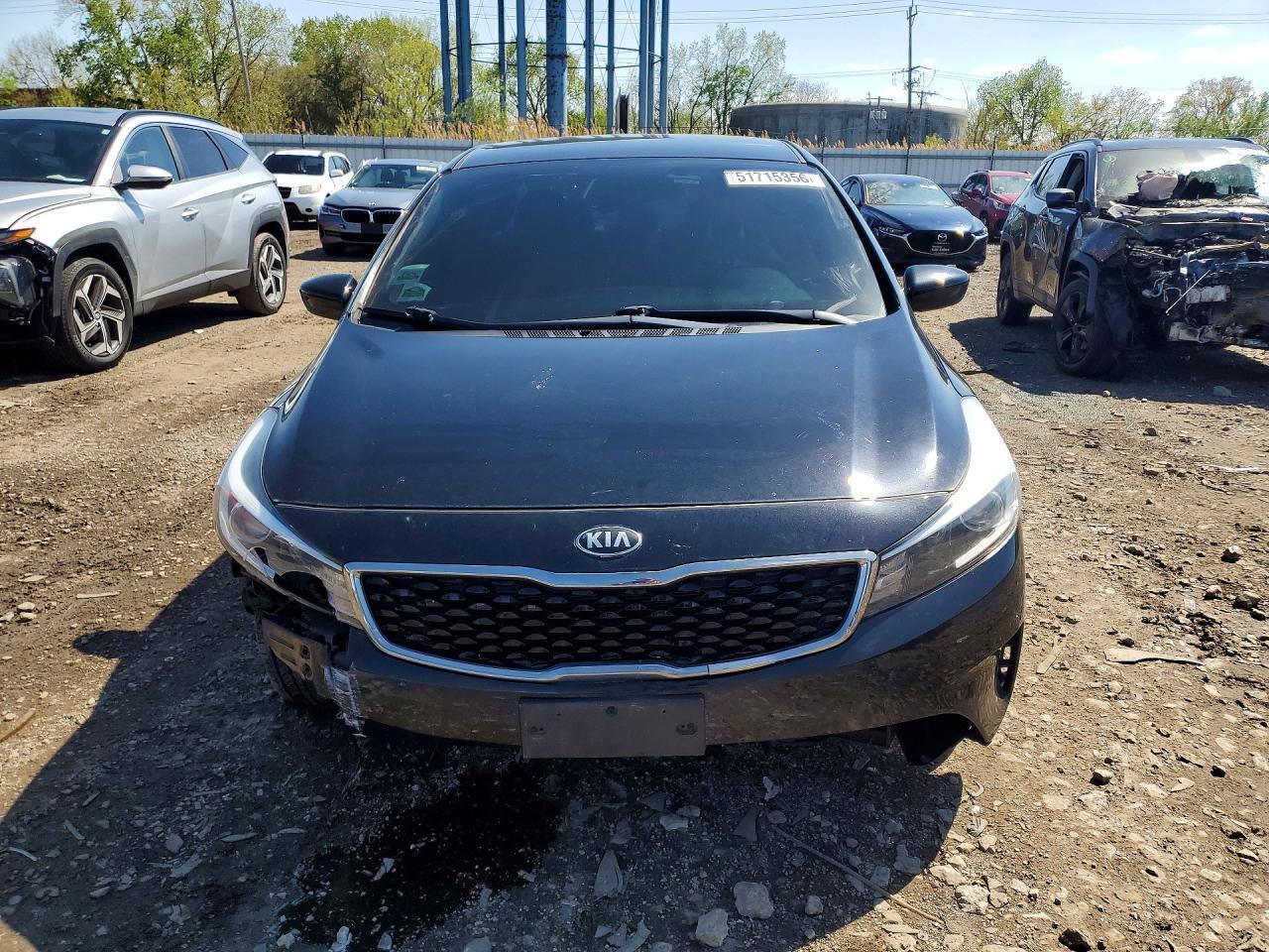 2017 Kia Forte Lx - Image 5