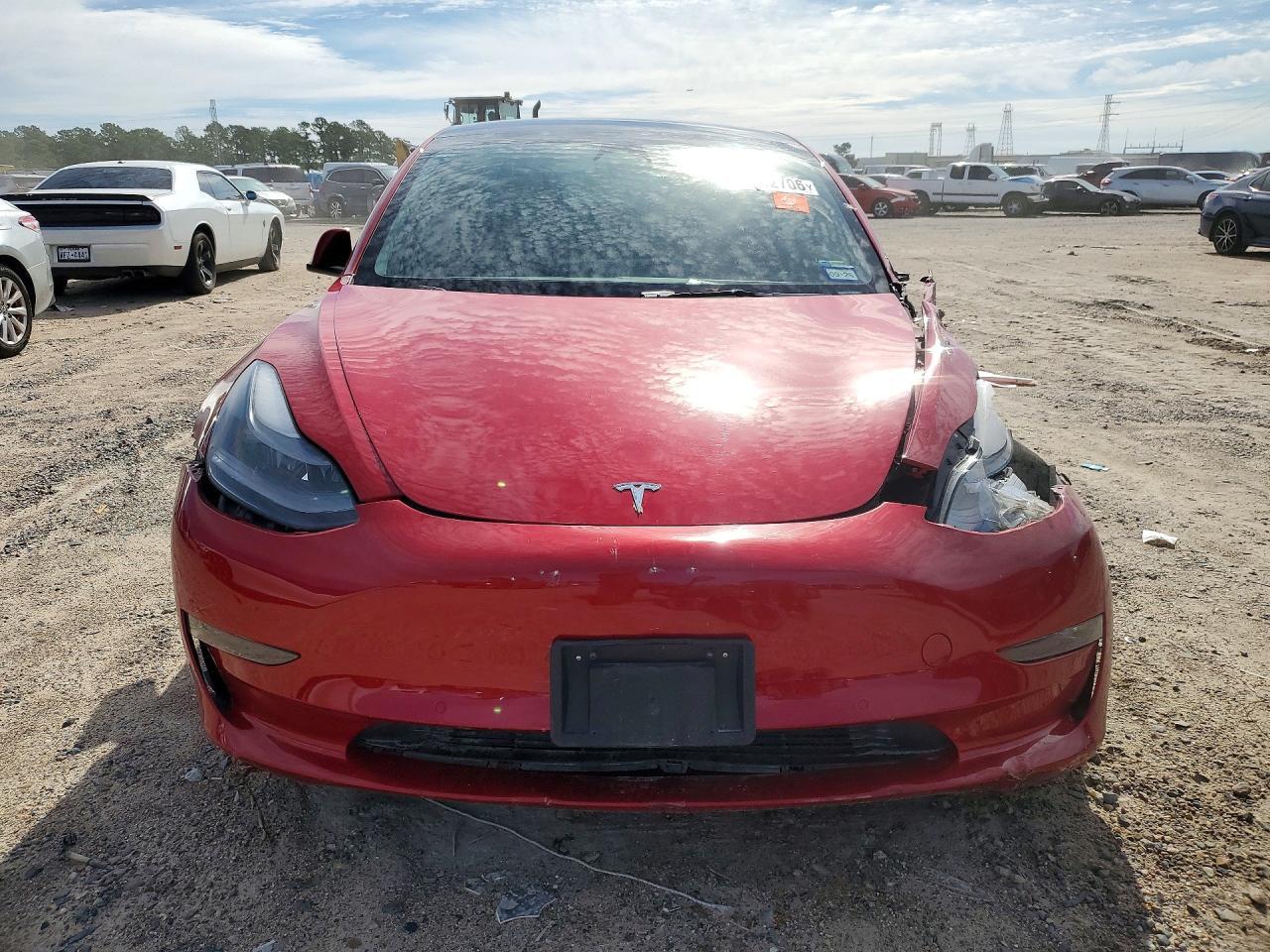 2022 Tesla Model 3 - Фото 5