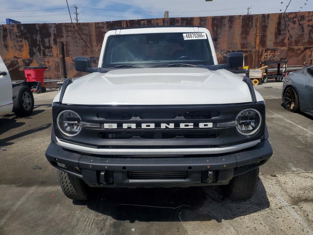 2022 Ford Bronco Base - Фото 5