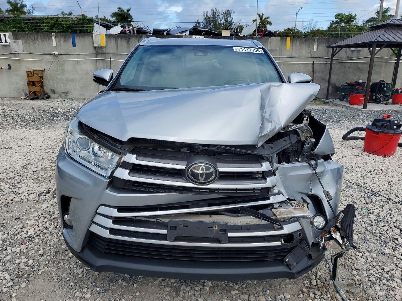 2017 Toyota Highlander Xle - Фото 5