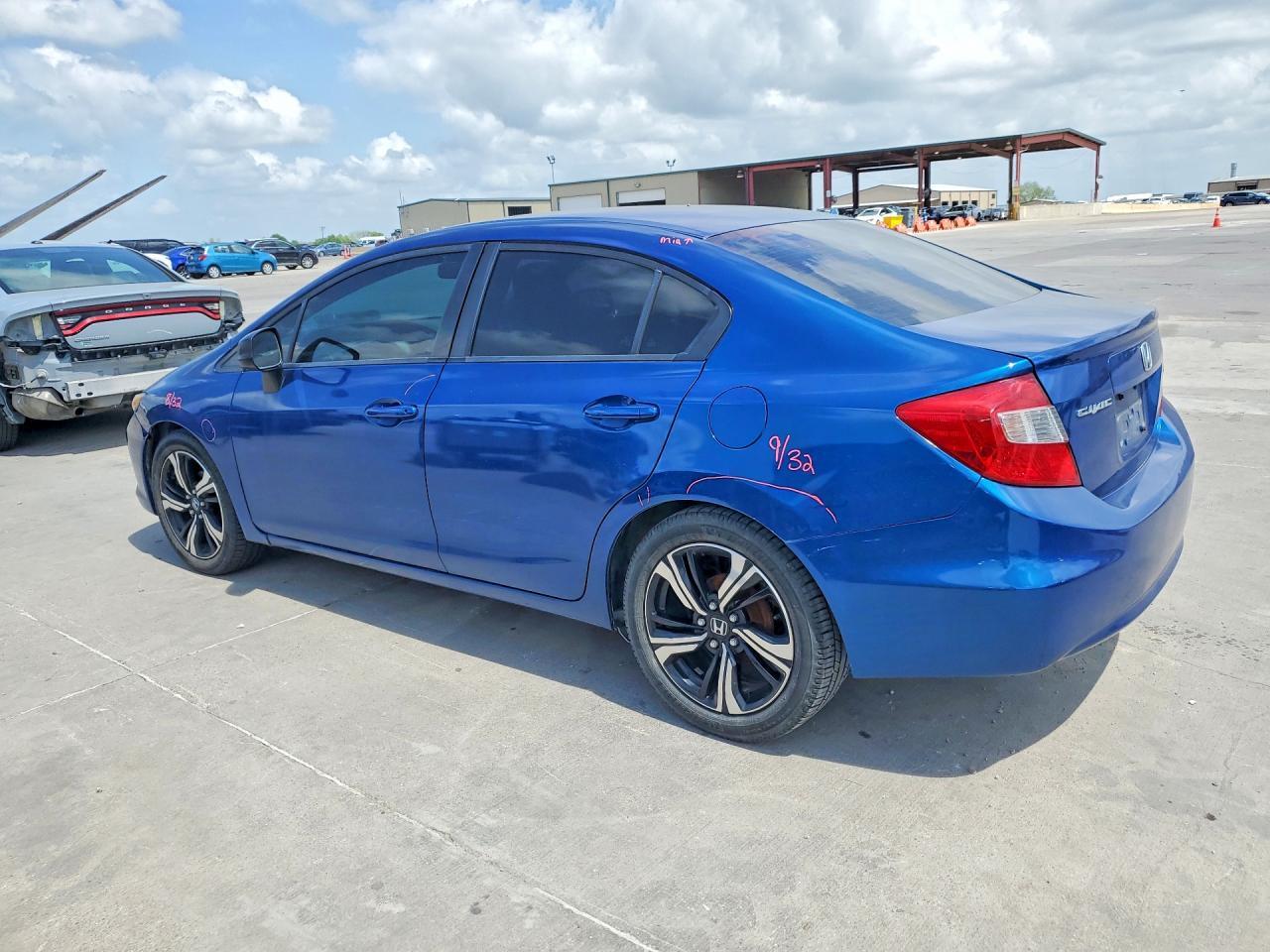 2012 Honda Civic Lx - Фото 2