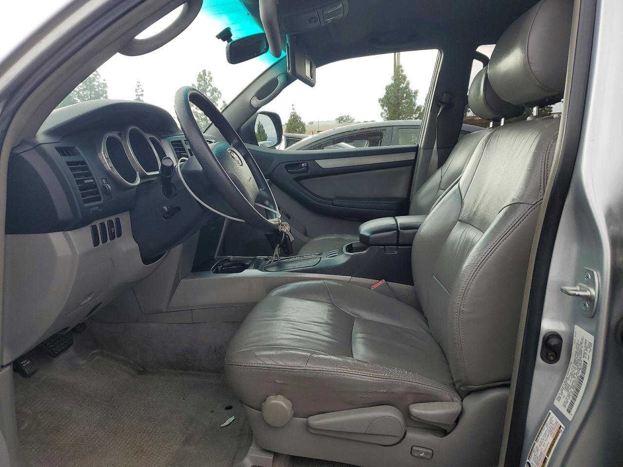 2004 Toyota 4Runner Sr5 - Фото 7