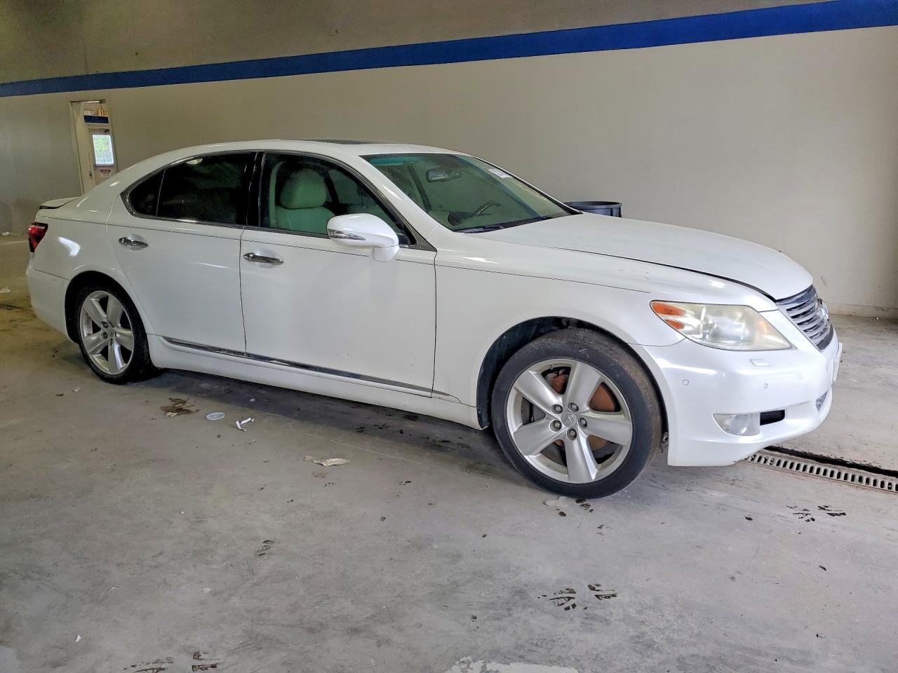 2011 Lexus Ls 460 Base - Image 4