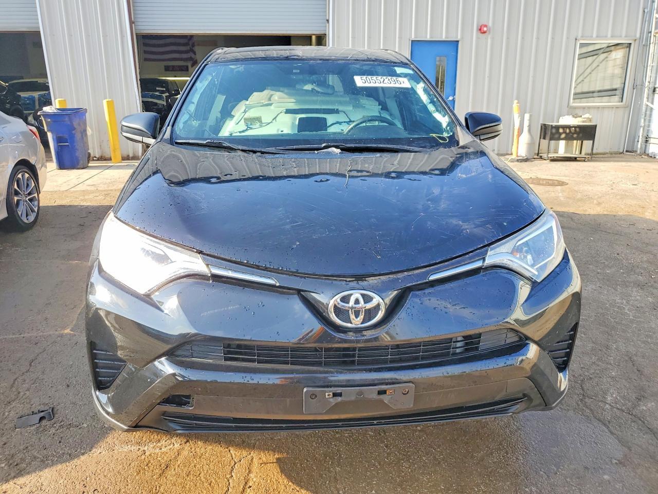2016 Toyota Rav4 Le - Image 5