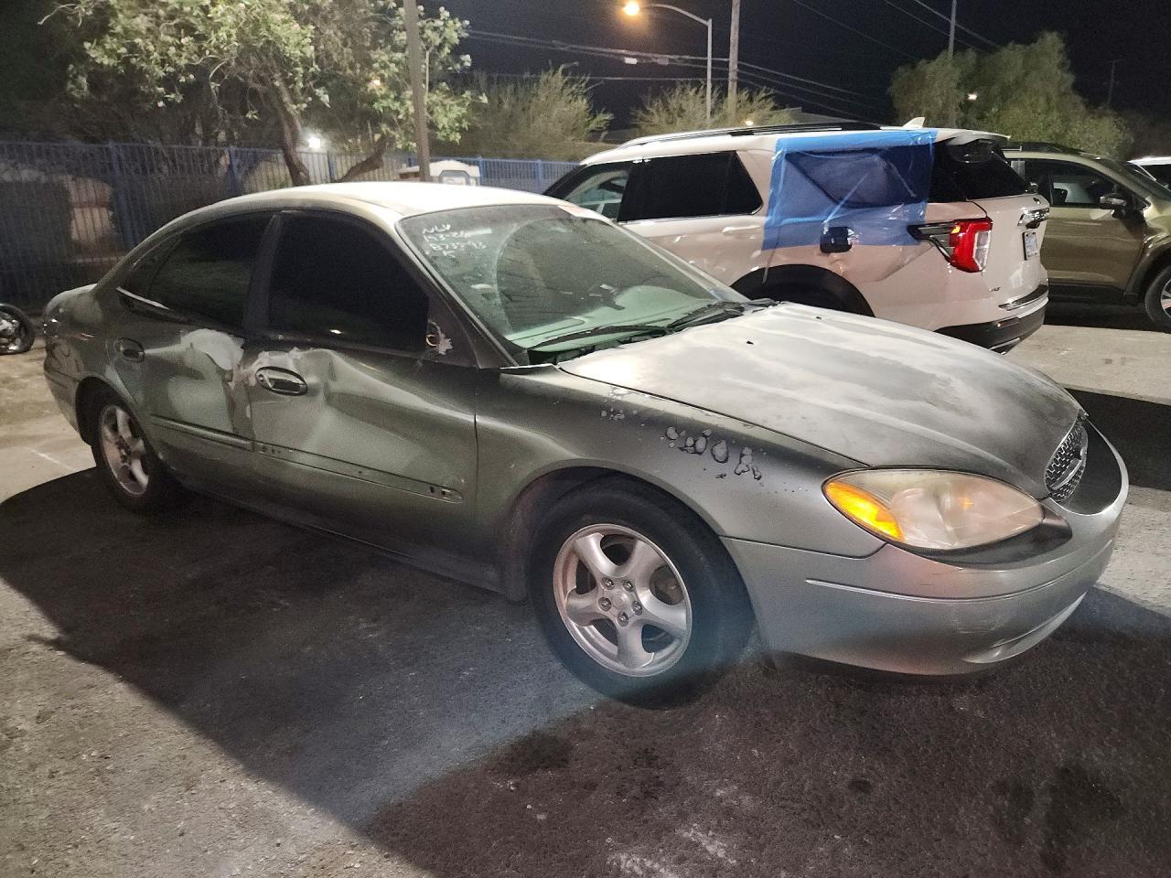 2002 Ford Taurus Se - Фото 4