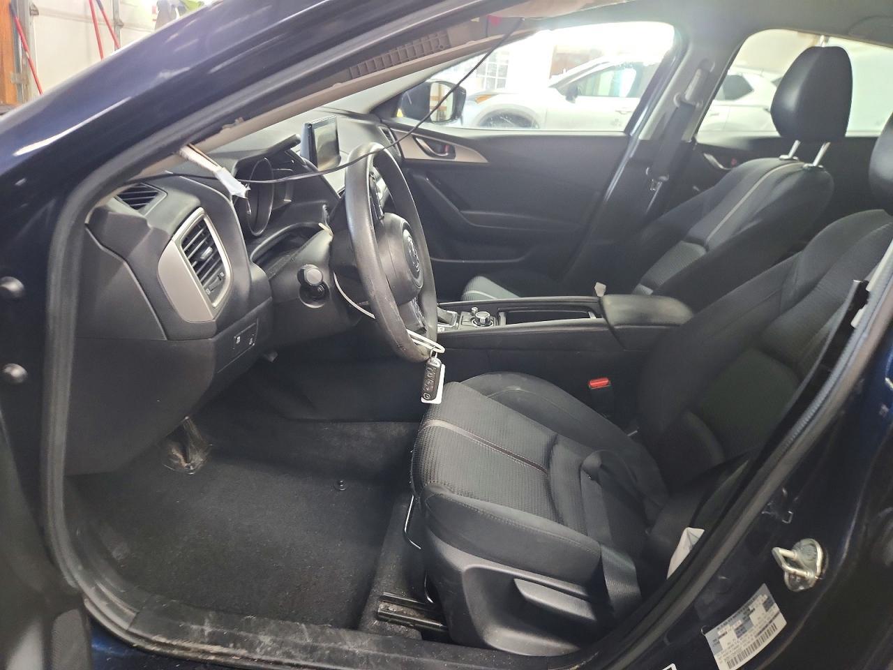 2017 Mazda 3 Sport - Image 7