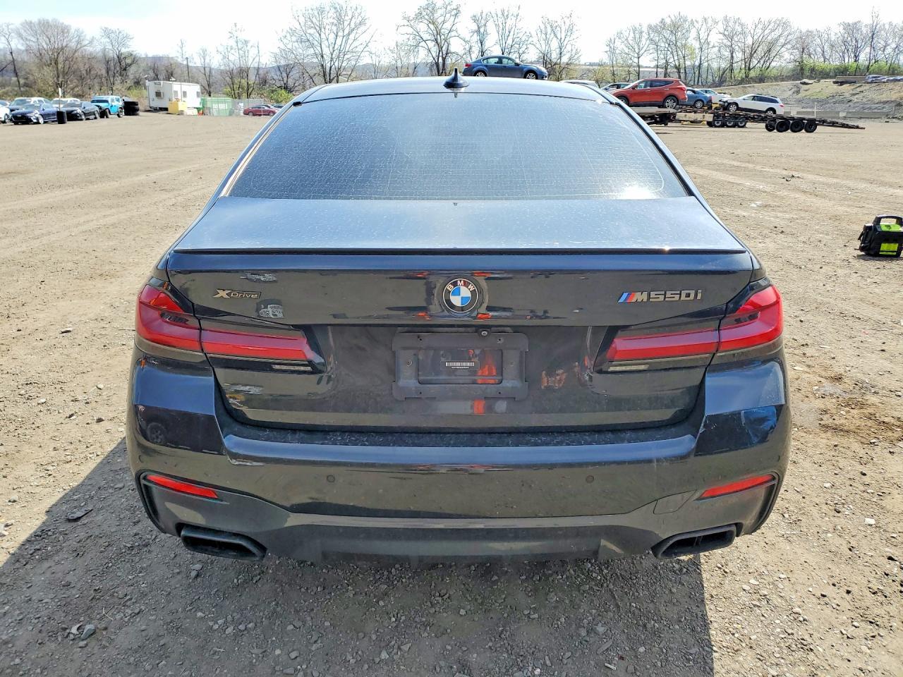 2021 BMW M550Xi - Фото 6