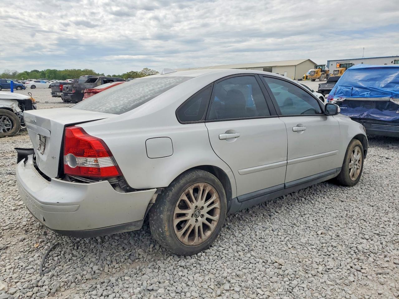 2007 Volvo S40 2.4I - Image 3