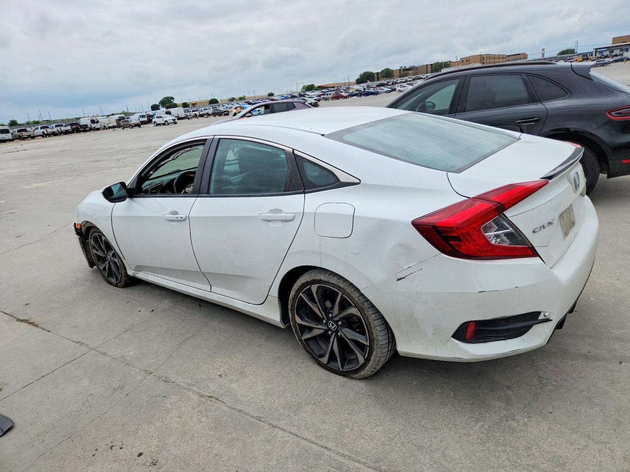 2020 Honda Civic Sport - Фото 2