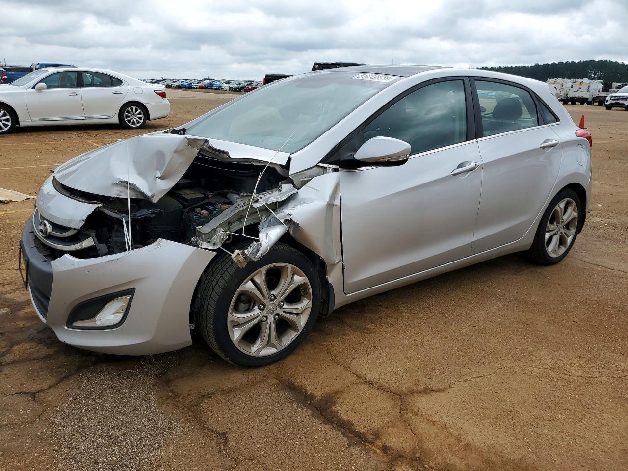 2013 Hyundai Elantra Gt Base