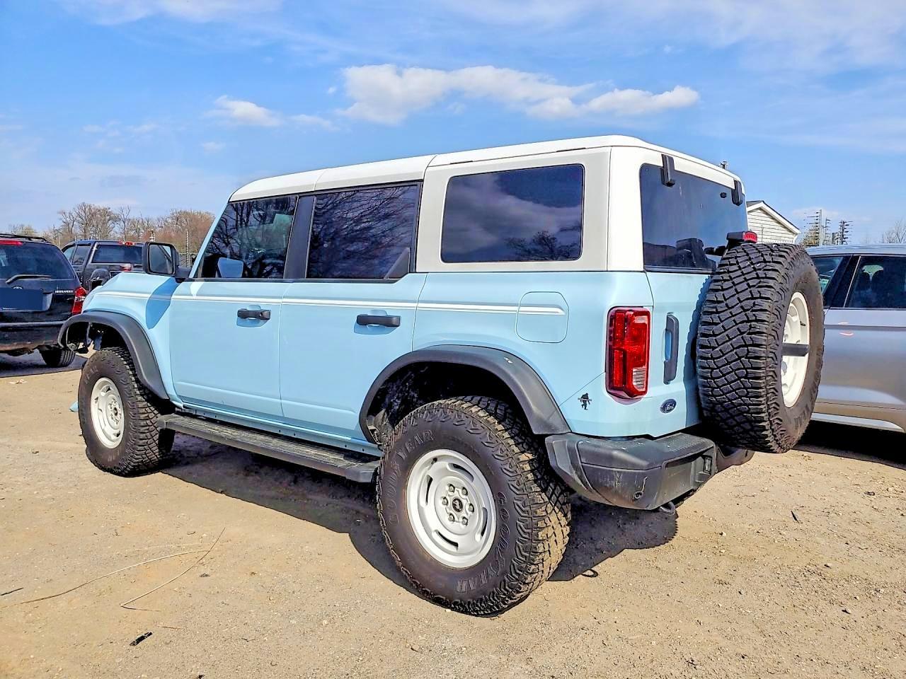 2024 Ford Bronco Heritage - Фото 2