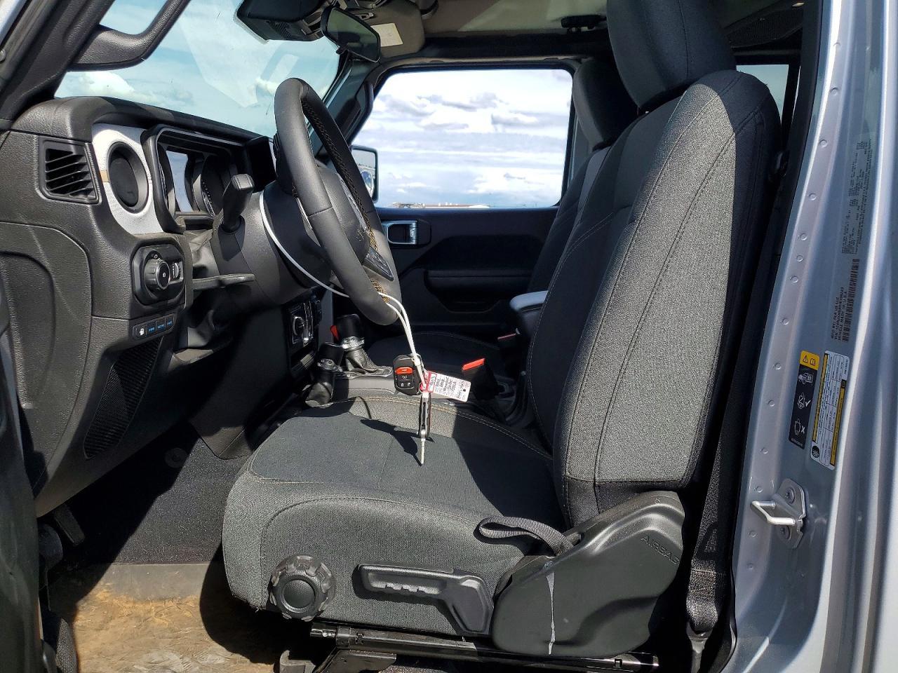 2024 Jeep Wrangler 4Xe - Image 7