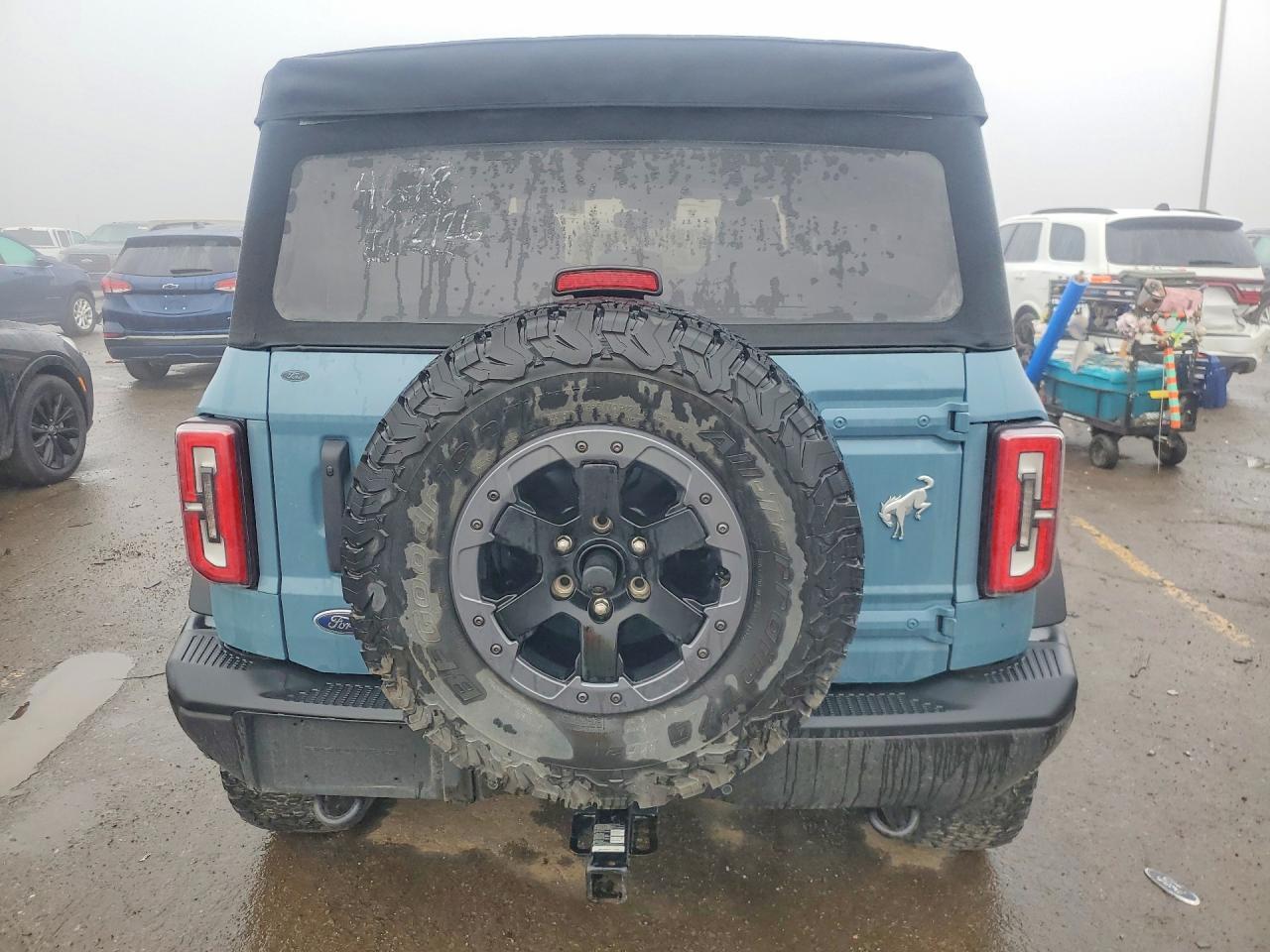 2022 Ford Bronco Base - Image 6