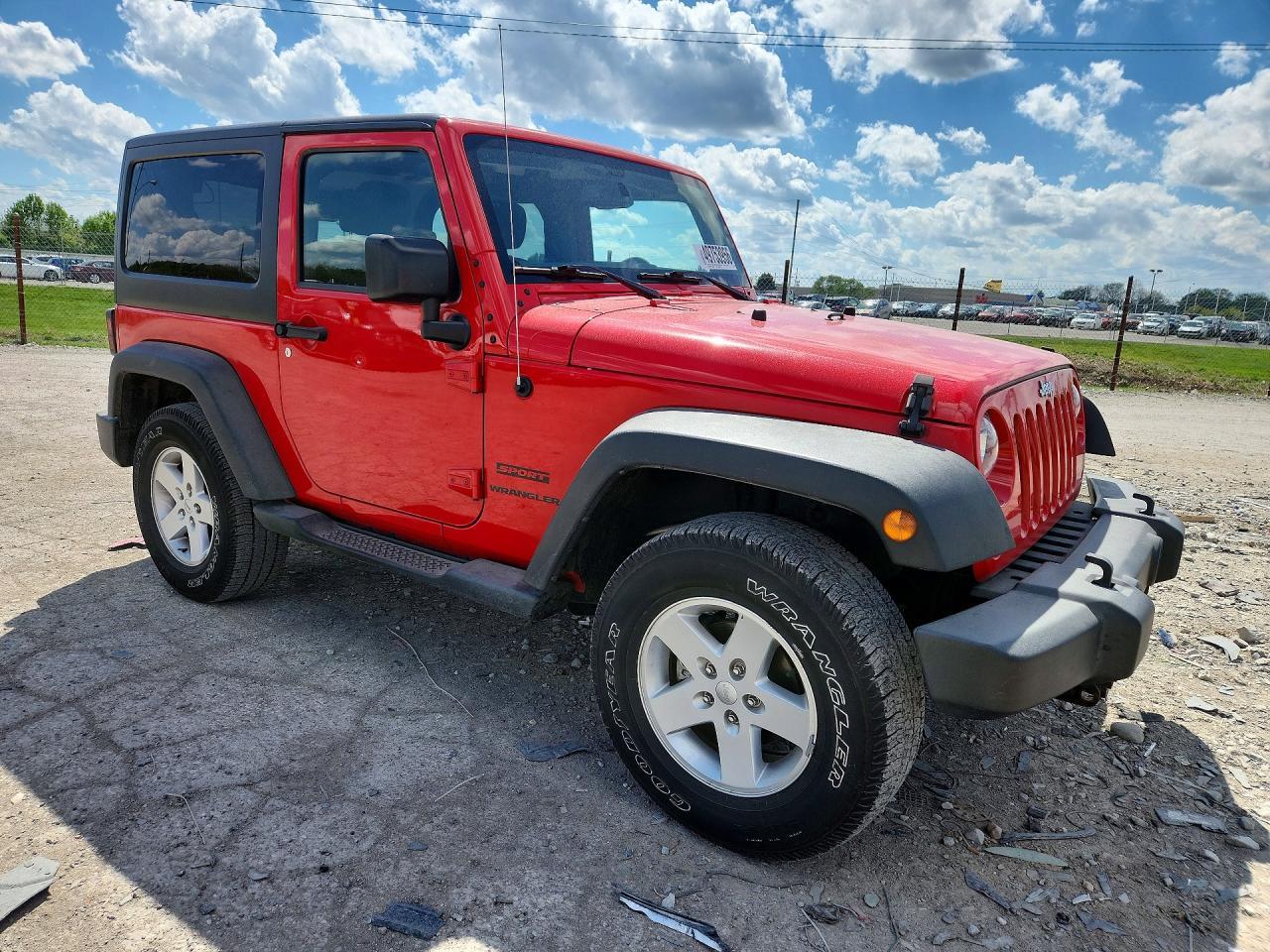 2017 Jeep Wrangler Sport - Фото 4