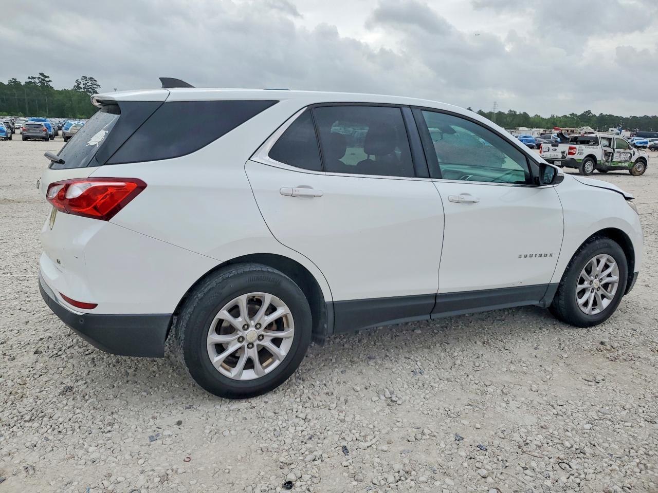 2018 Chevrolet Equinox Lt - Фото 3
