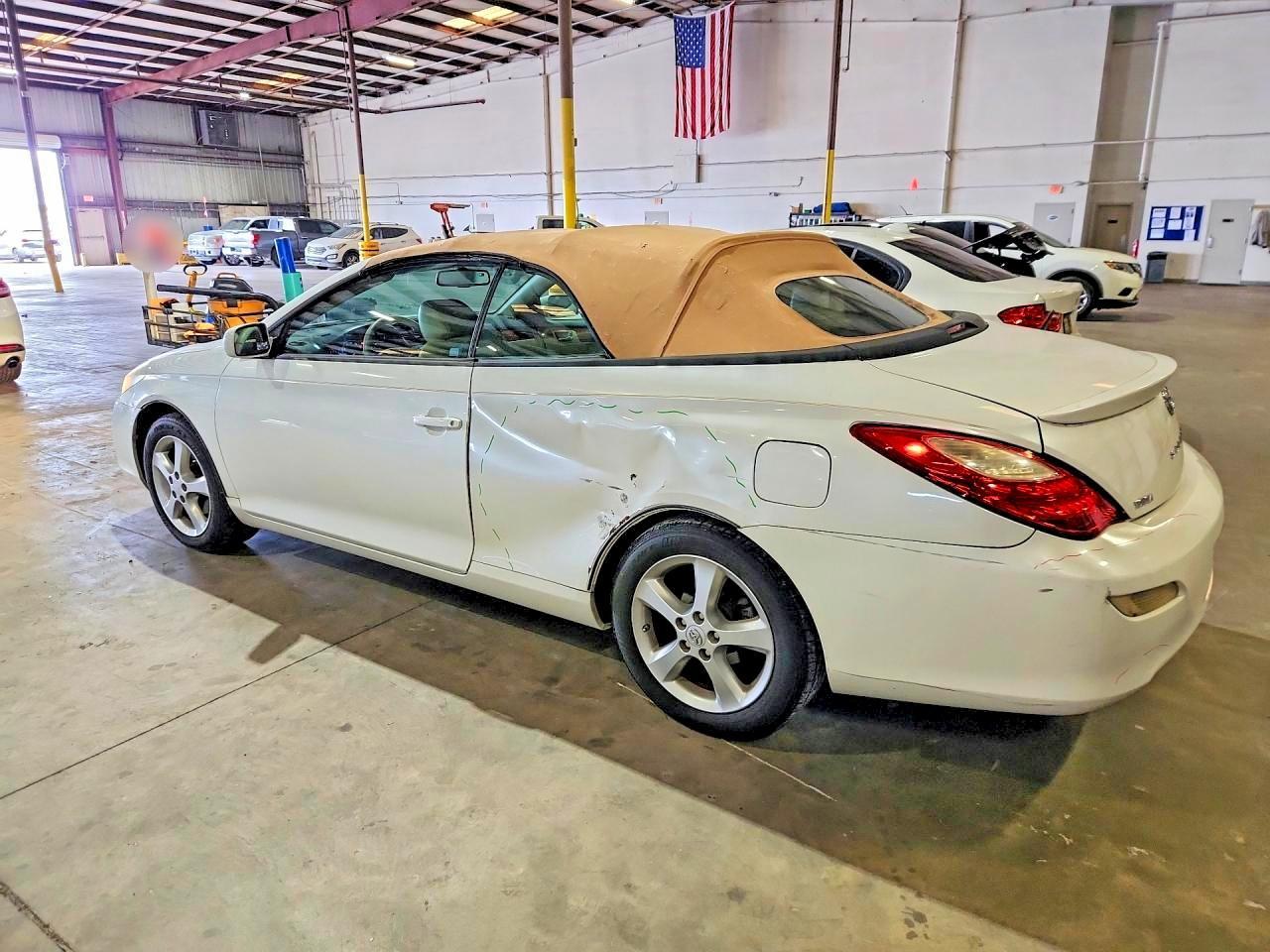 2008 Toyota Camry Solara Sle V6 - Image 2