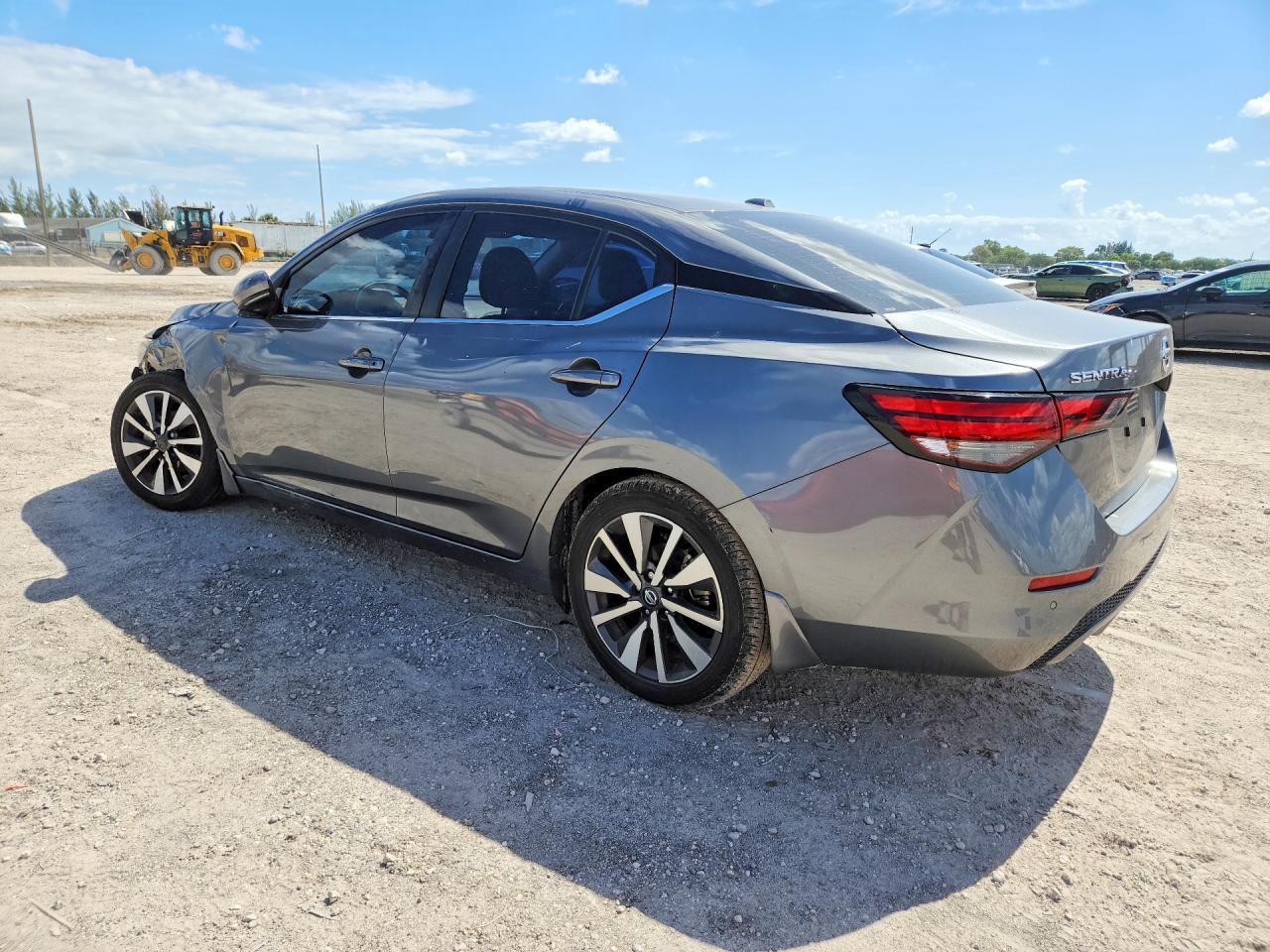 2020 Nissan Sentra Sv - Фото 2