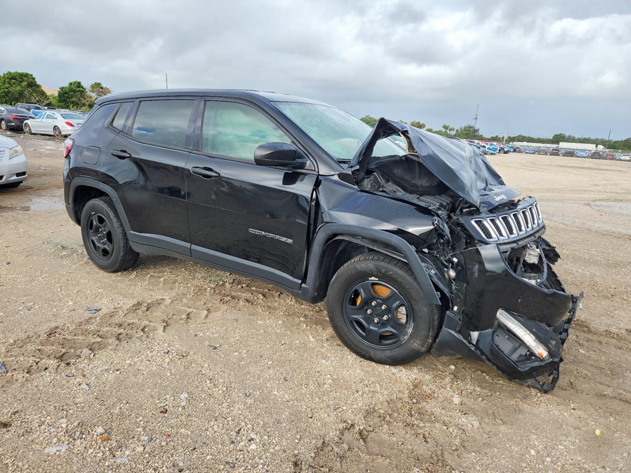 2018 Jeep Compass Sport - Image 4