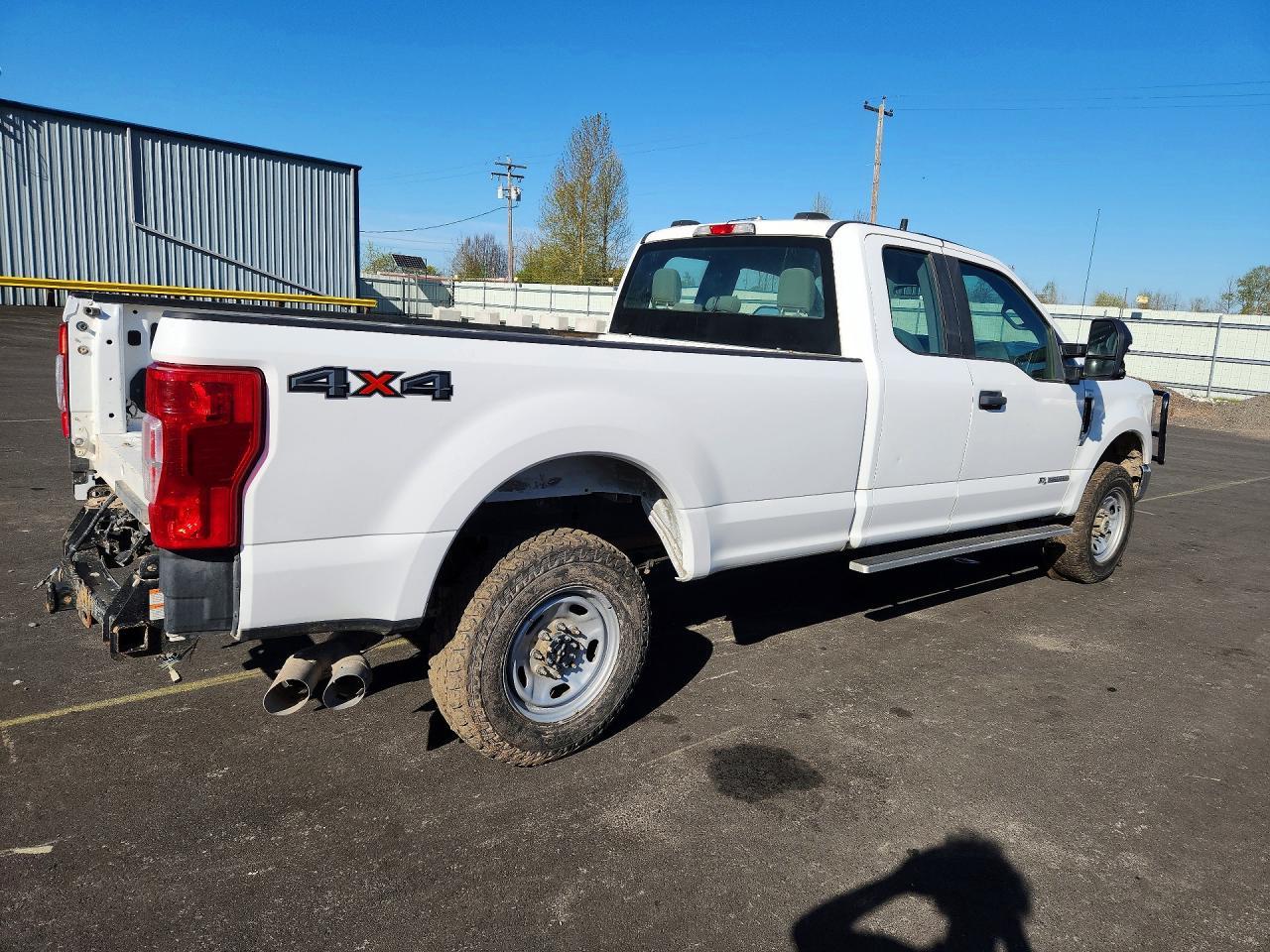 2021 Ford F250 Super Duty - Фото 3