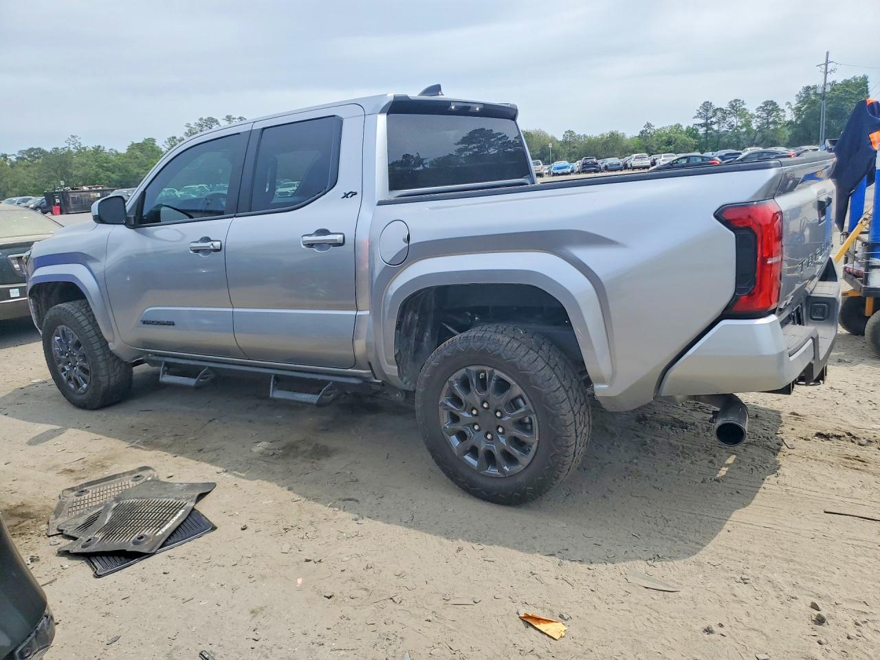 2025 Toyota Tacoma Sr5 - Image 2