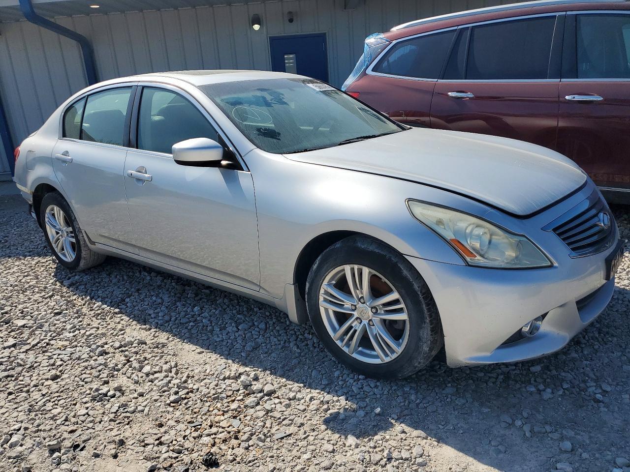 2011 Infiniti G37 - Фото 4