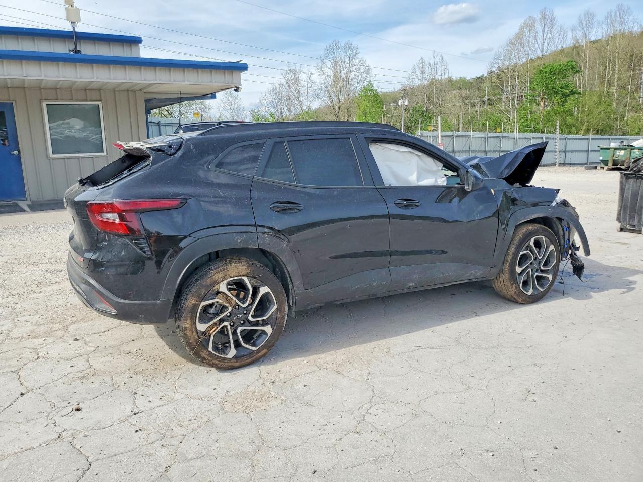 2026 Chevrolet Trax 2Rs - Image 3