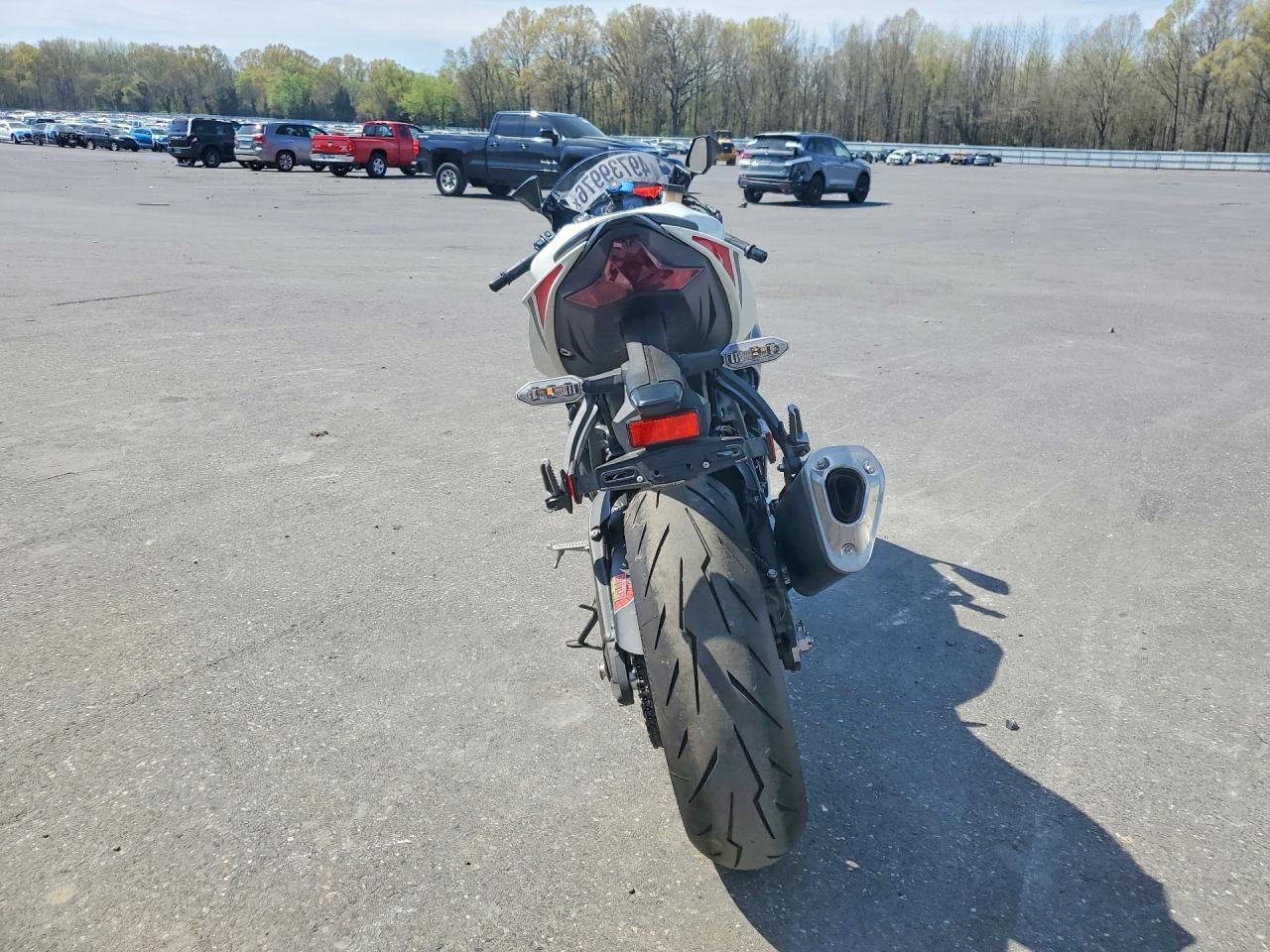 2025 Kawasaki Zx636 K - Фото 4
