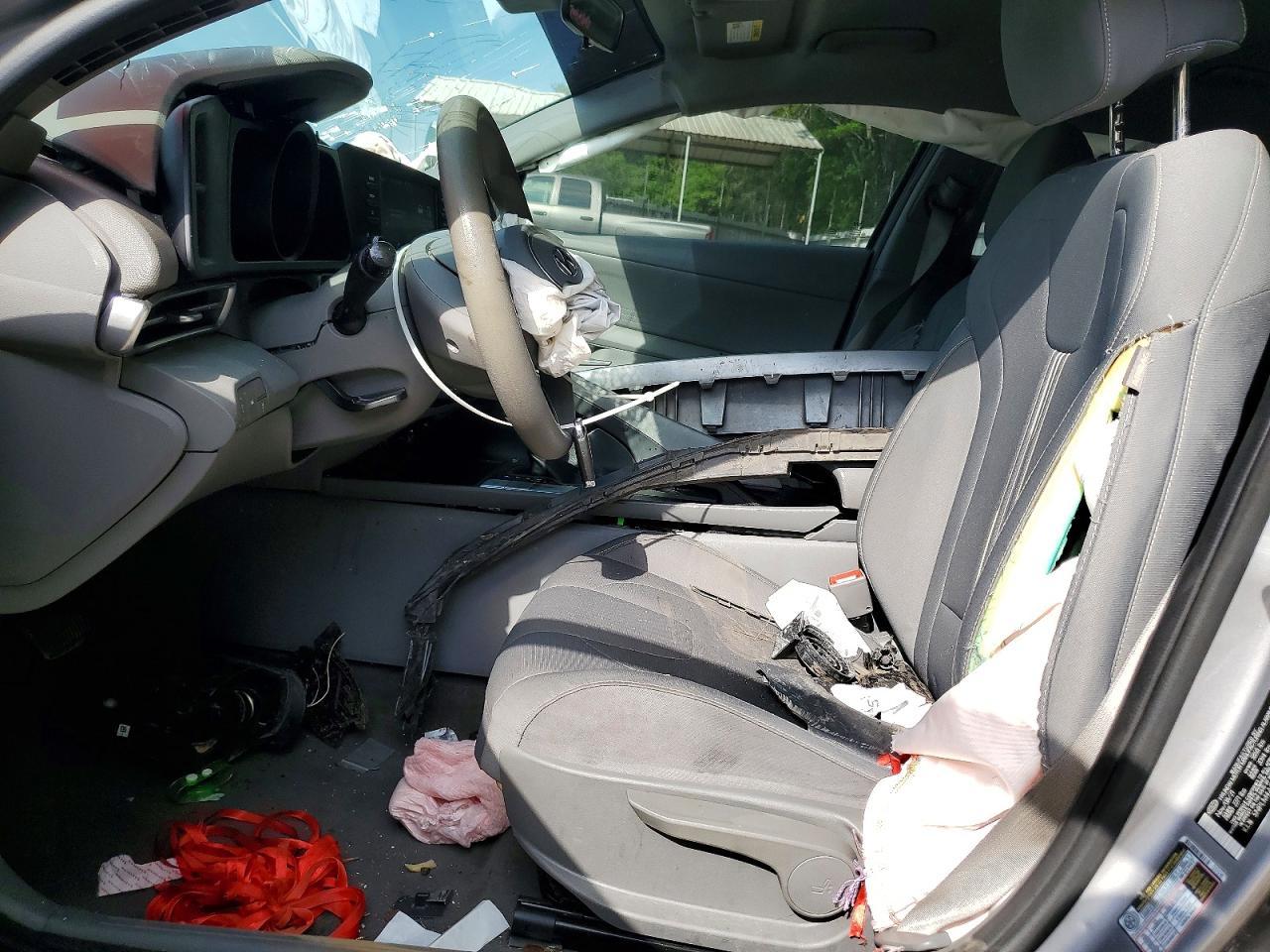 2022 Hyundai Elantra Sel - Image 7