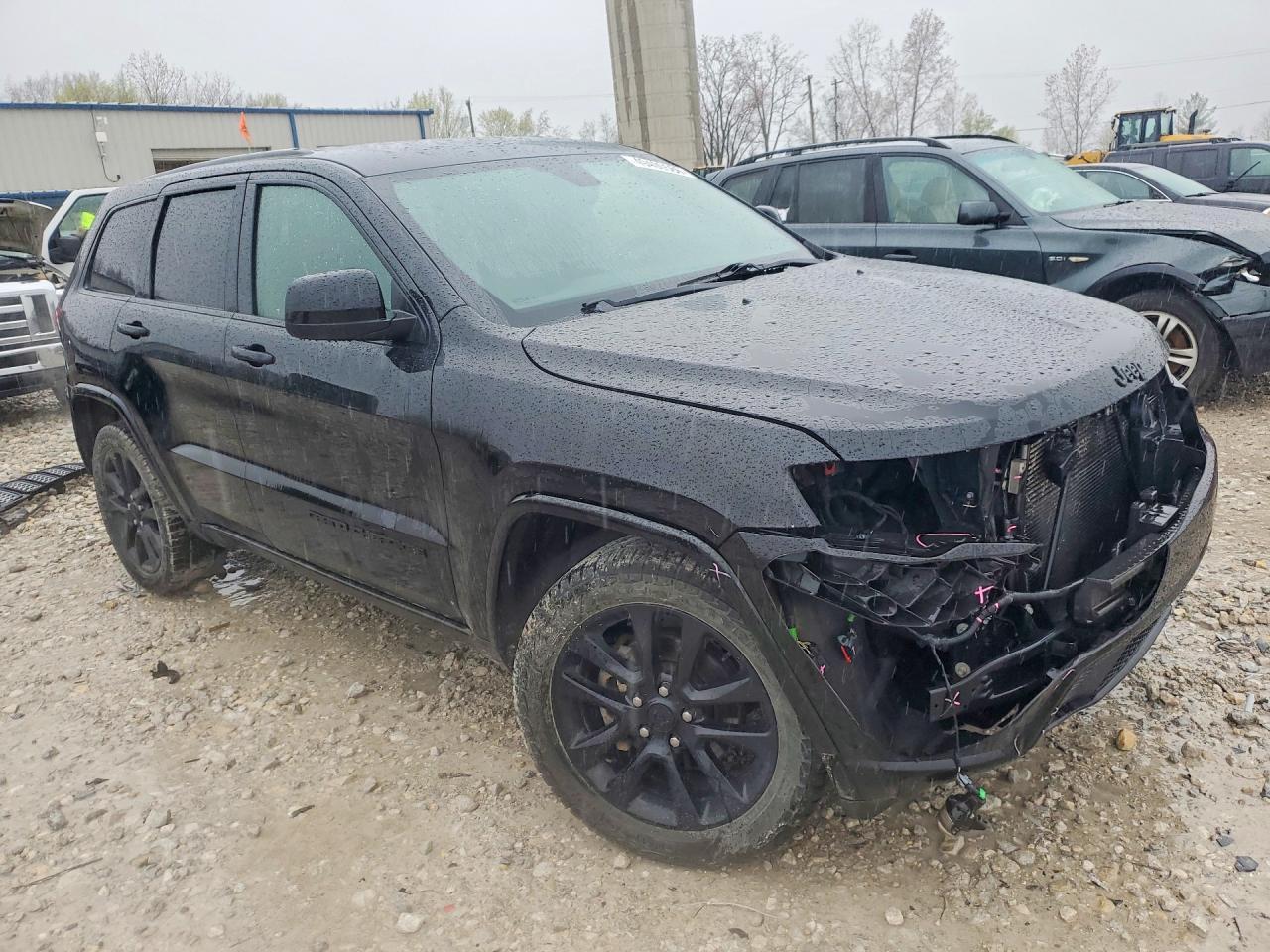 2018 Jeep Grand Cherokee Laredo - Image 4