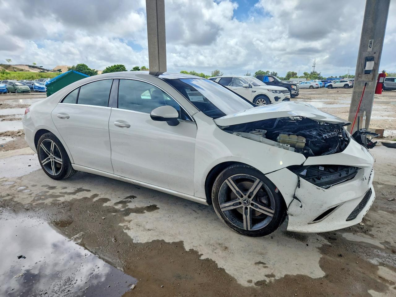2020 Mercedes-Benz Cla 250 - Фото 4
