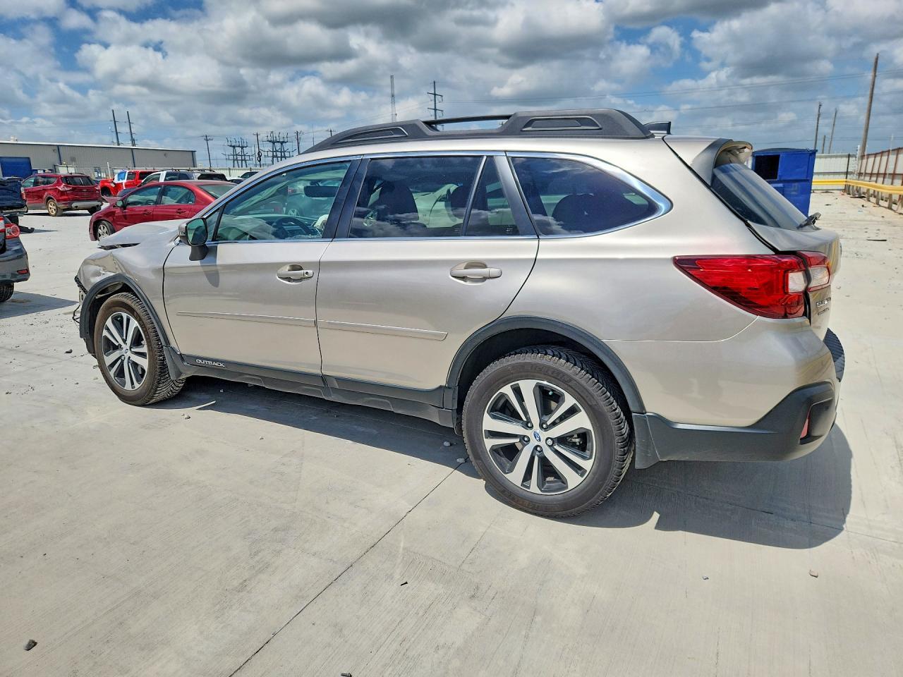 2019 Subaru Outback 2.5I Limited - Image 2