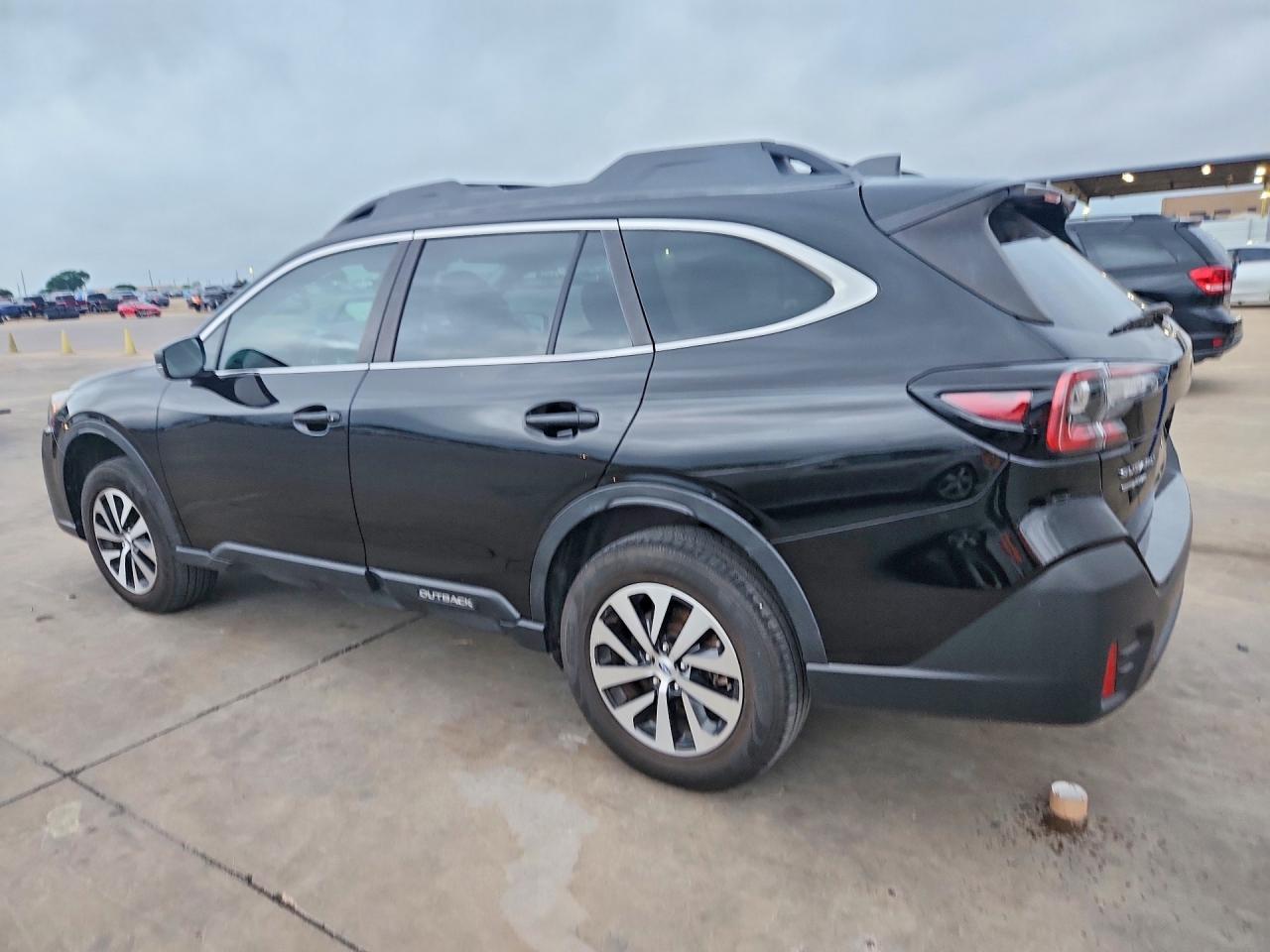 2021 Subaru Outback - Фото 2