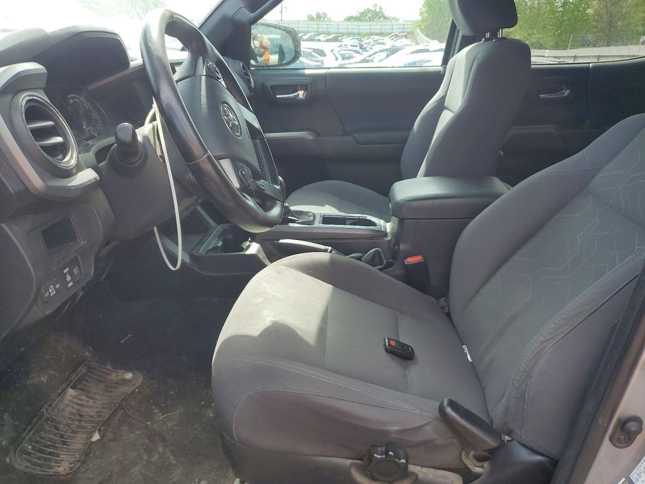 2019 Toyota Tacoma Trd Off-Road - Image 7