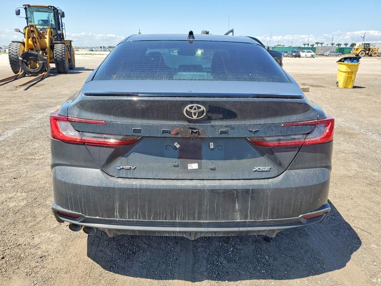 2025 Toyota Camry Xse - Фото 6