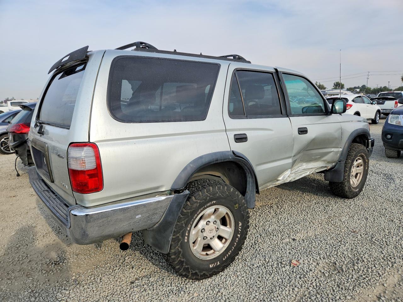 1999 Toyota 4Runner Base - Фото 3