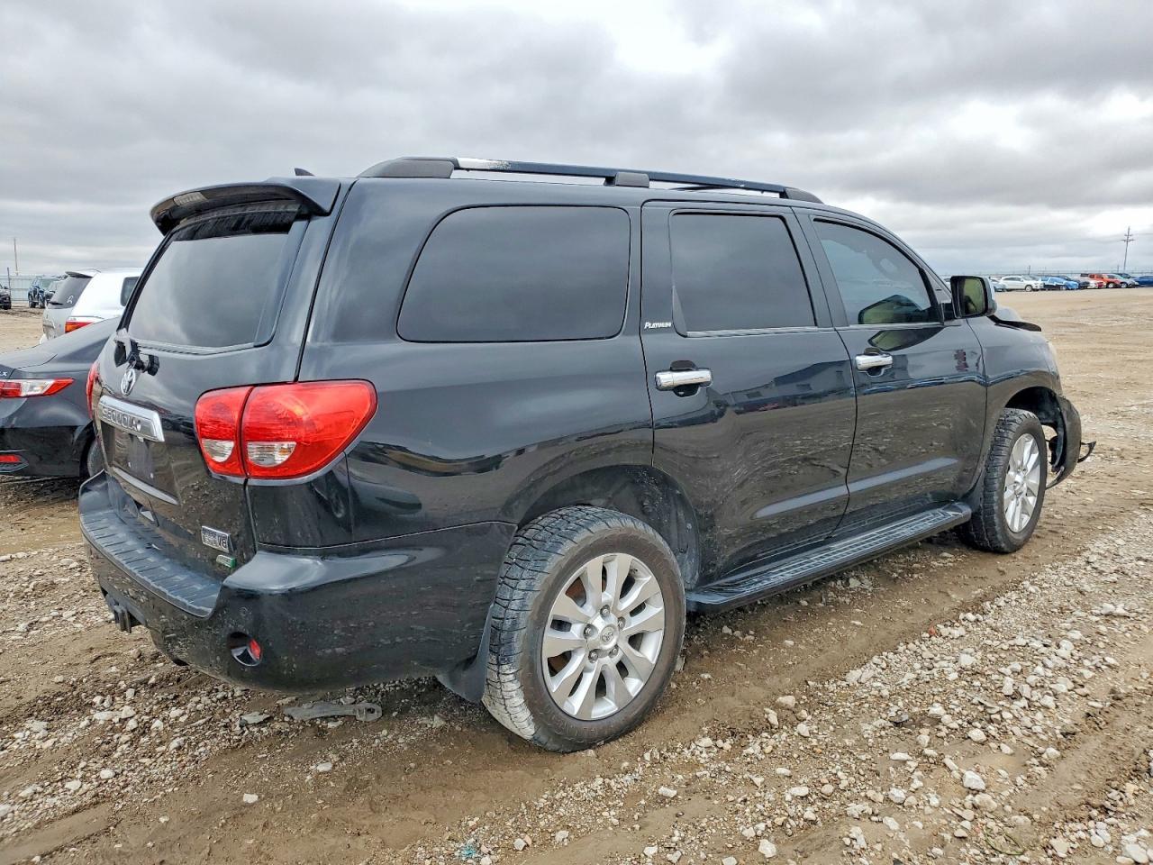 2016 Toyota Sequoia Platinum - Фото 4