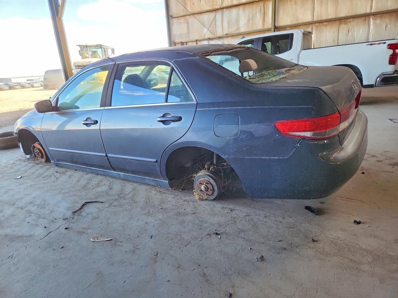 2003 Honda Accord - Image 2