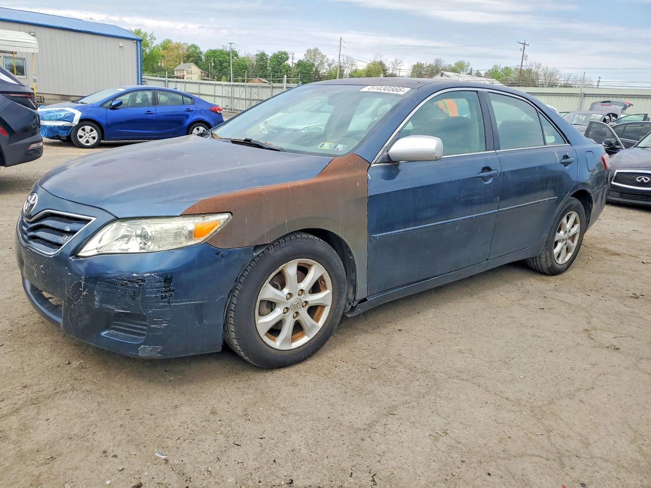 2011 Toyota Camry Le