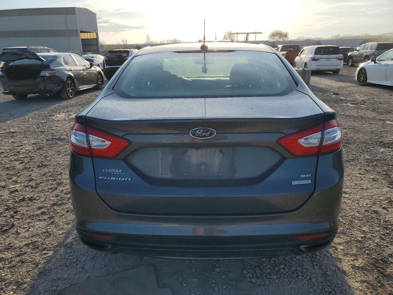 2015 Ford Fusion Se - Image 6