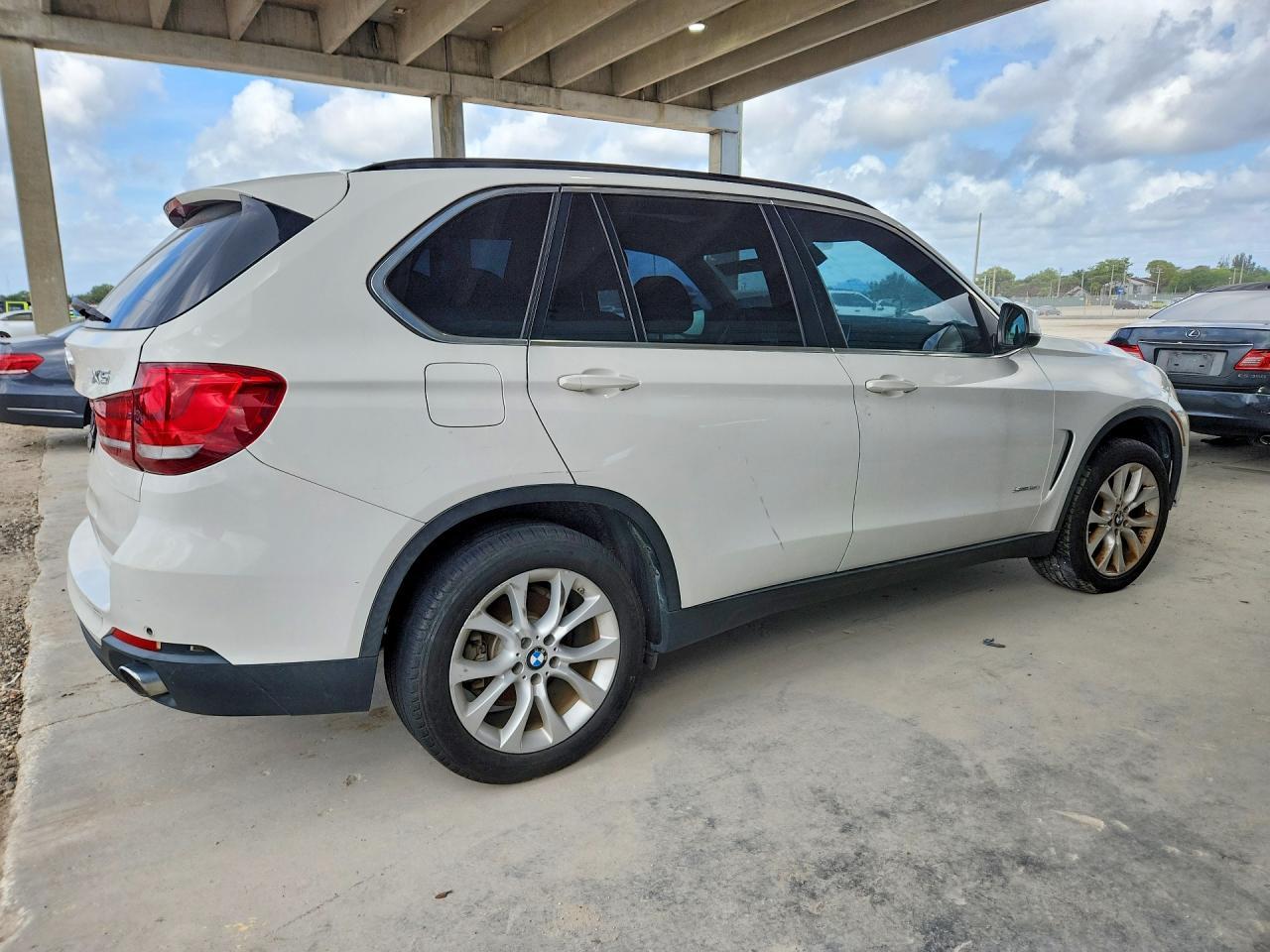 2016 BMW X5 Sdrive35I - Фото 3