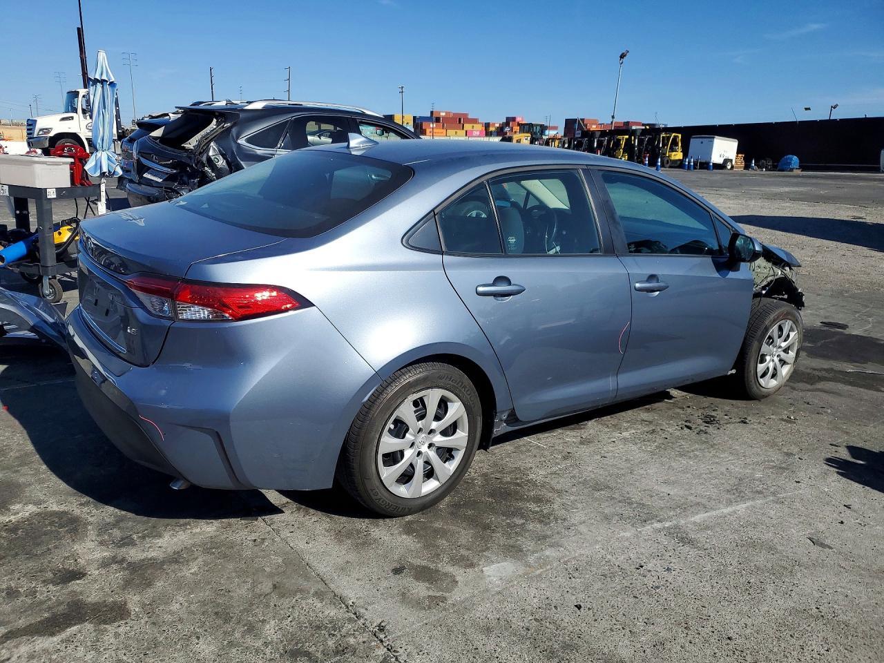 2023 Toyota Corolla Le - Фото 3