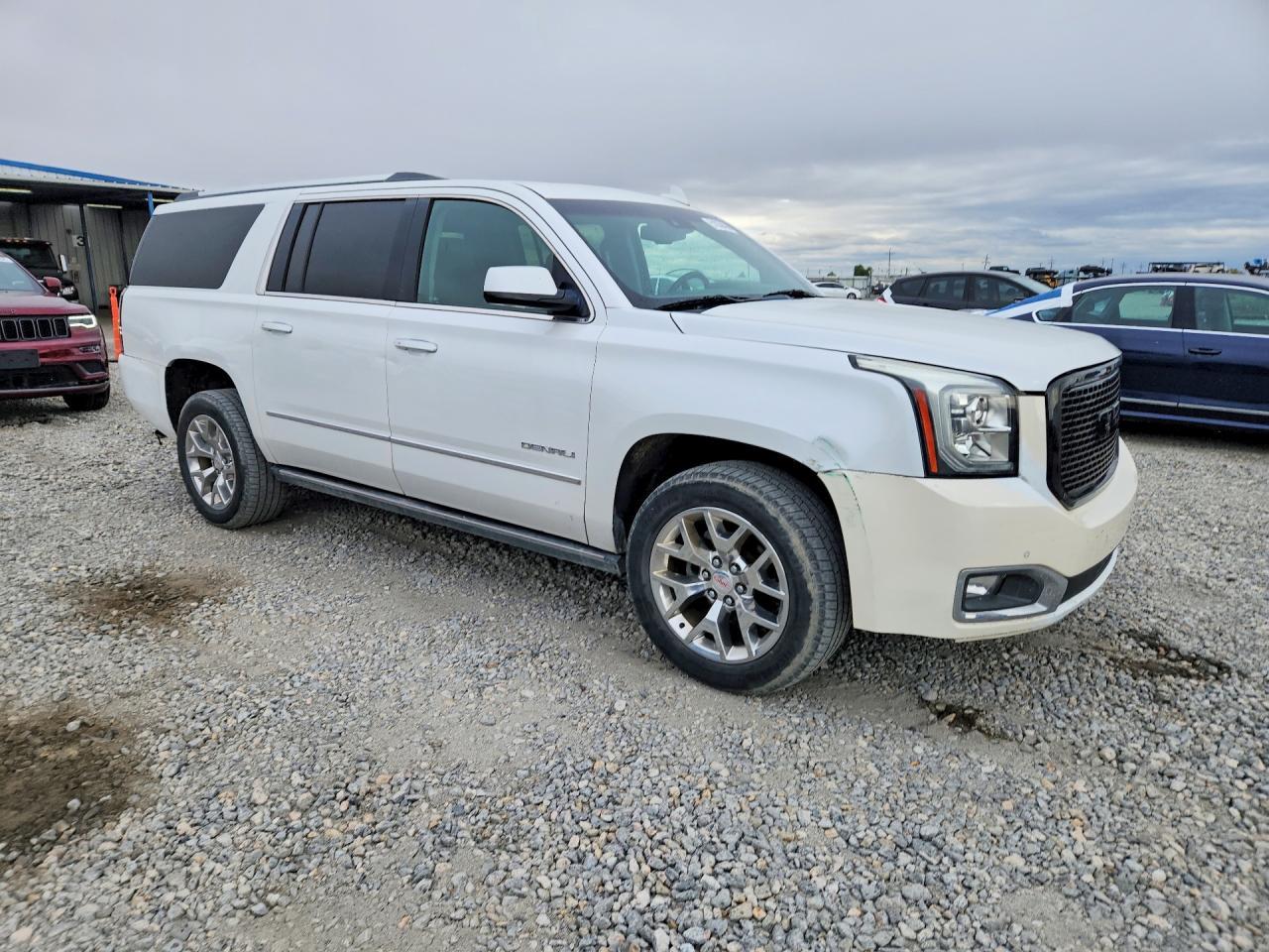 2016 GMC Yukon Xl Denali - Фото 4