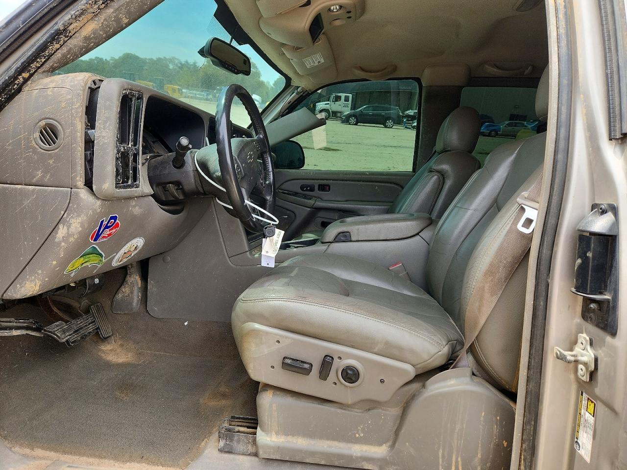 2004 Chevrolet Silverado C1500 - Image 7