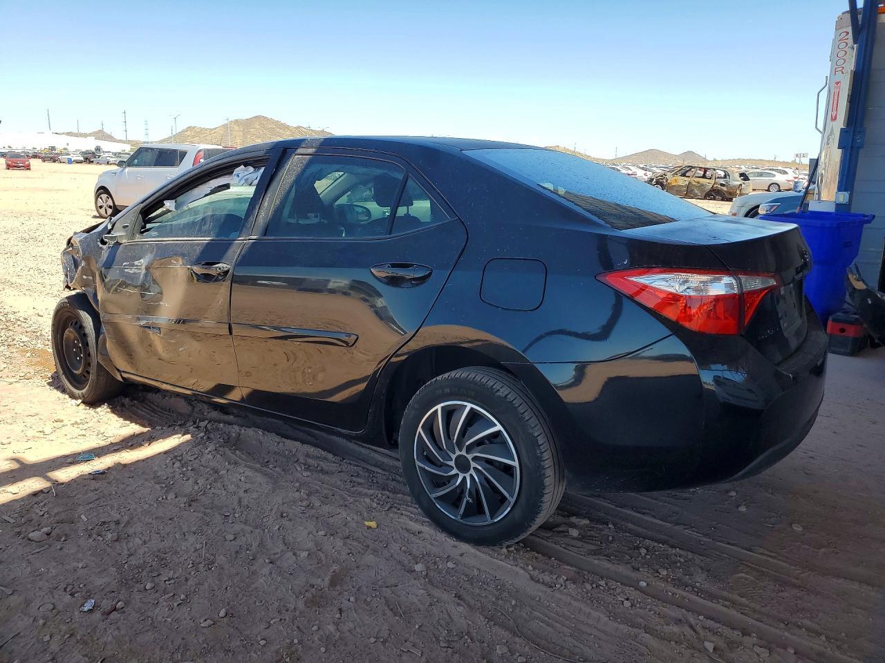 2016 Toyota Corolla Le - Фото 2