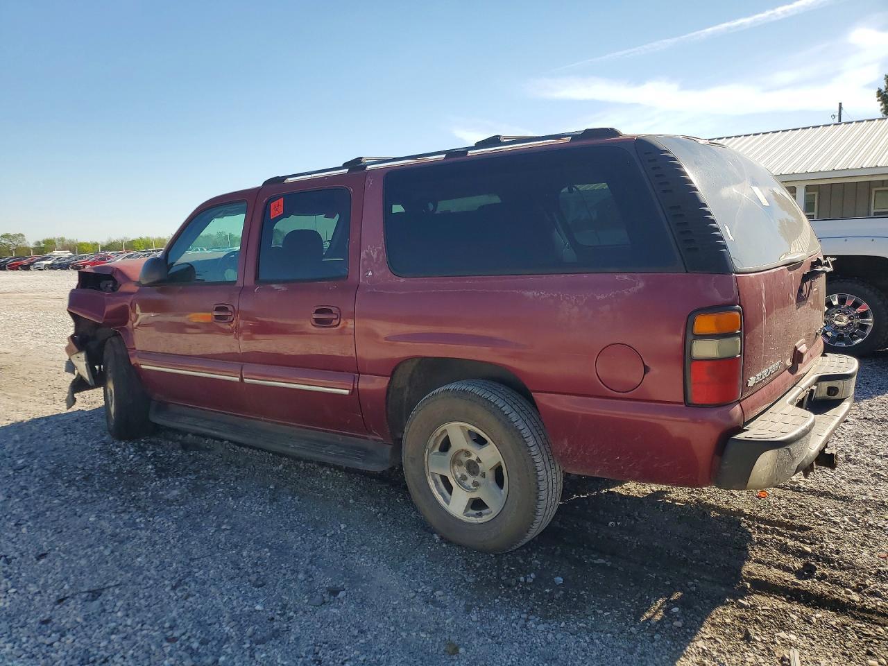 2004 Chevrolet Suburban C1500 - Фото 2
