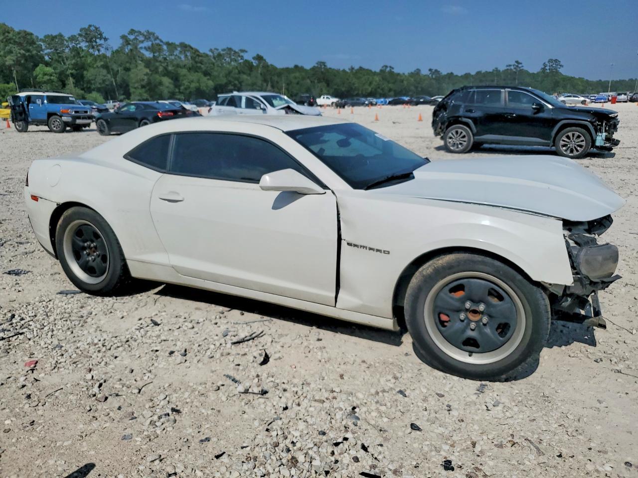 2015 Chevrolet Camaro Ls - Фото 4