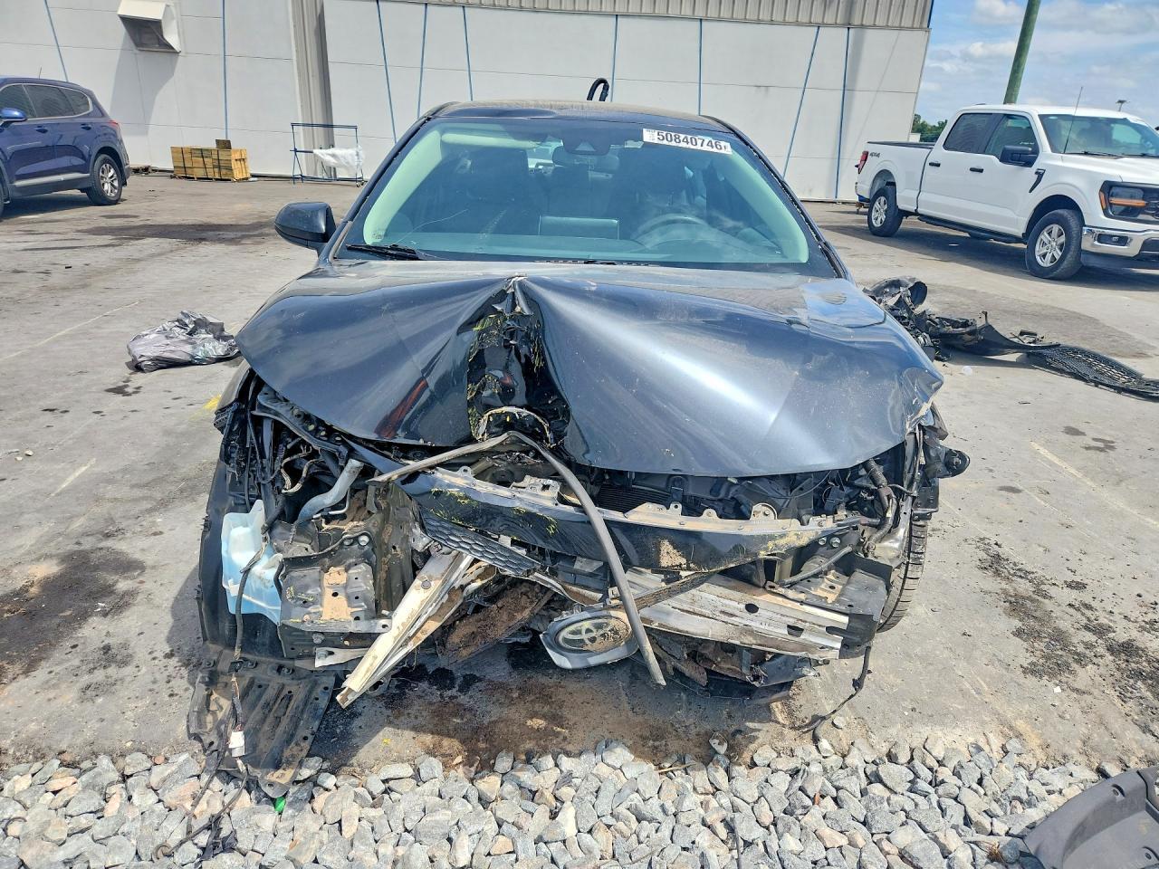 2020 Toyota Corolla Le - Фото 5